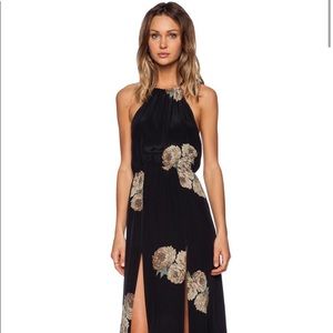 Stone Cold Fox Onyx Dress Dharma print